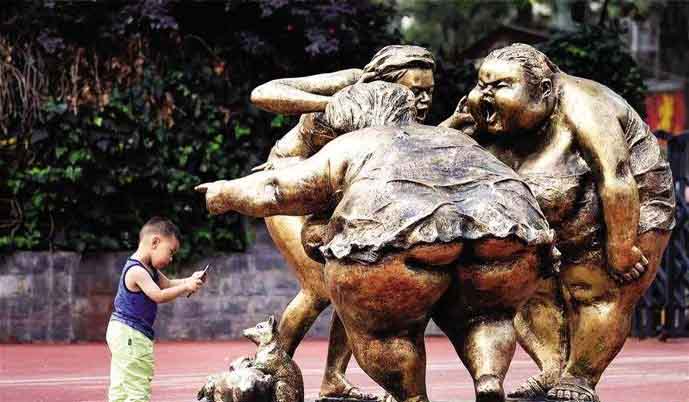 中国美协理事、广州雕塑院院长许鸿飞为你解说